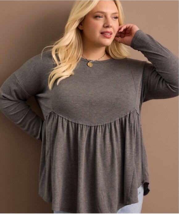 ARULA Tops - ARULA | Dark Gray Heather Waffle Scalloped Waist Babydoll Long Sleeve Top 2XL B